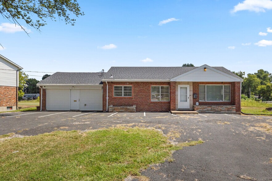 10236 Halls Ferry Rd, Saint Louis, MO à vendre - Photo du bâtiment - Image 1 de 18
