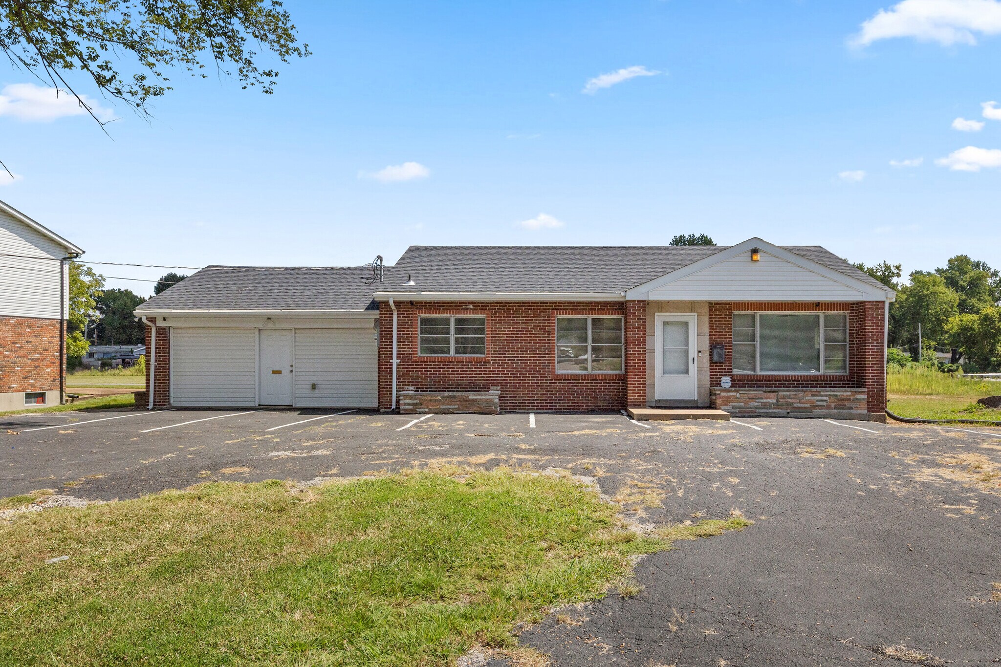 10236 Halls Ferry Rd, Saint Louis, MO à vendre Photo du bâtiment- Image 1 de 19