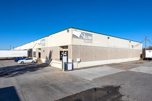 Plus de détails pour 4601-4627 NW 3rd St, Oklahoma City, OK - Industriel à louer