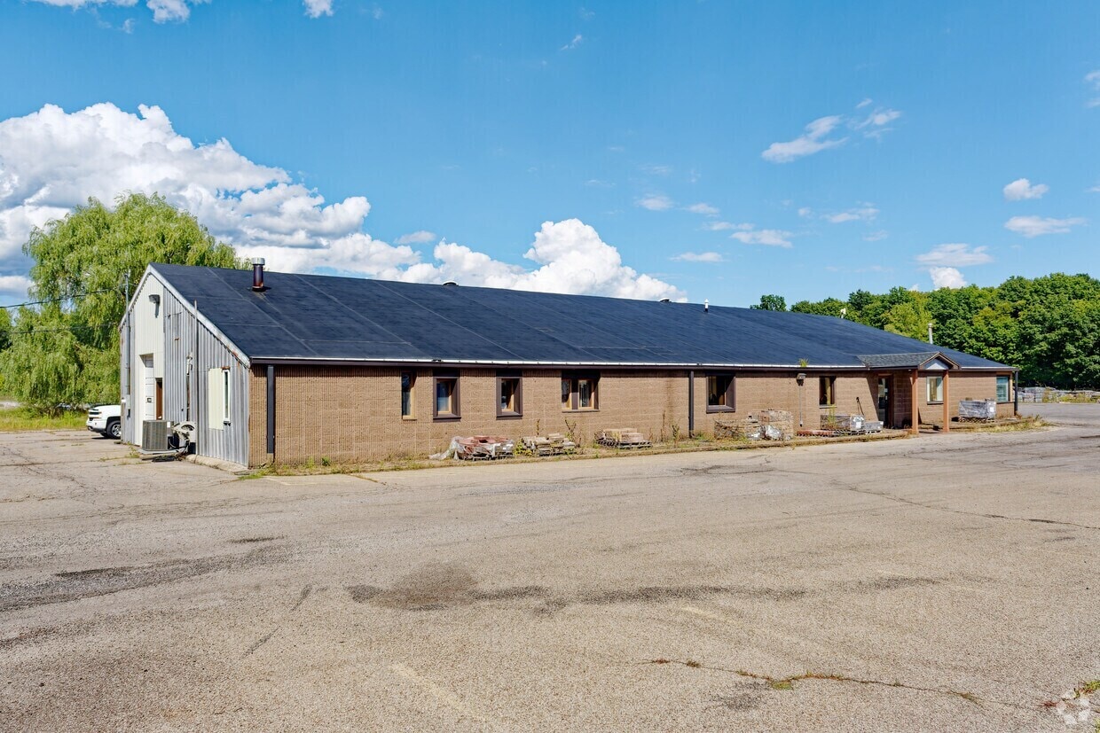 735 Wangum Rd, Victor, NY for lease Interior Photo- Image 1 of 1