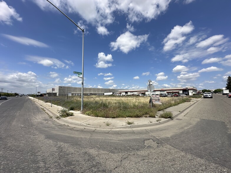 Whitmore Ave & Nickerson Dr, Modesto, CA for sale - Building Photo - Image 1 of 20