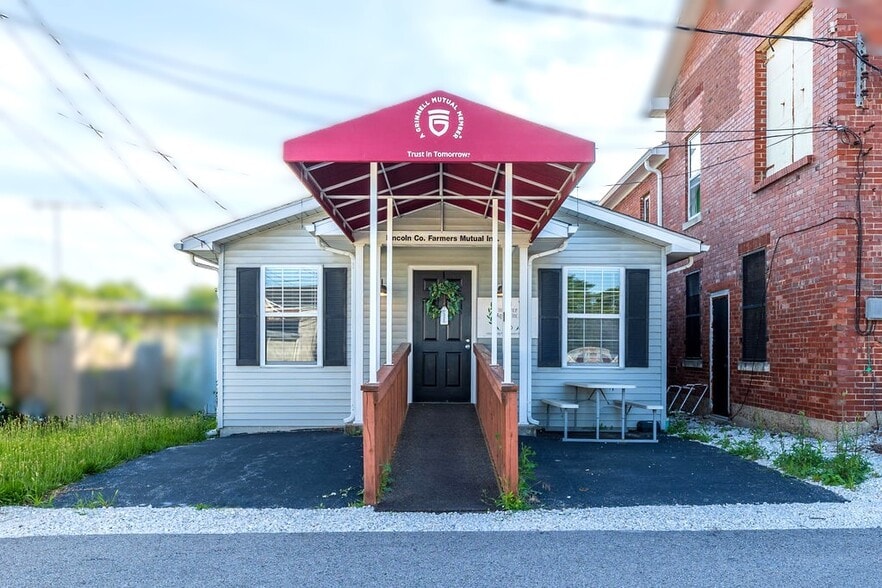 320 Main St, Troy, MO à vendre - Photo du bâtiment - Image 3 de 3