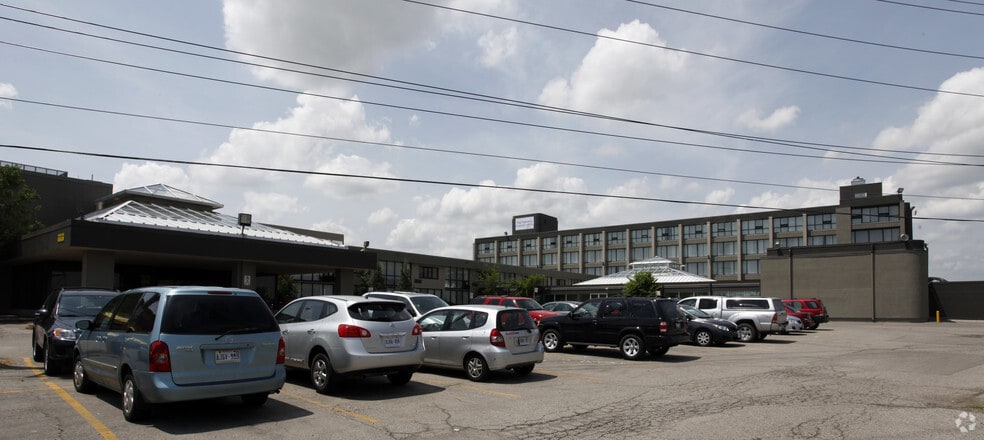 600 Dixon Rd, Toronto, ON for sale - Building Photo - Image 1 of 6