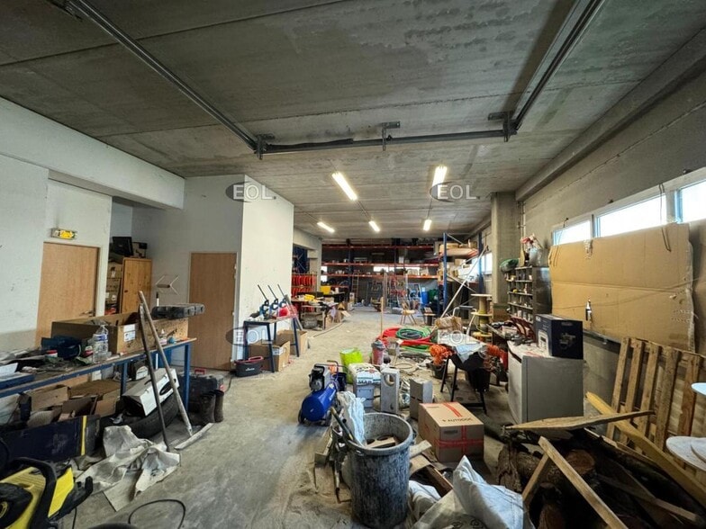 Flex in Bussy-Saint-Georges for sale - Interior Photo - Image 1 of 9