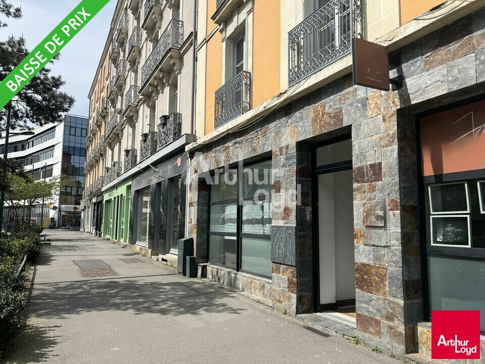 Office in Rennes for lease Building Photo- Image 1 of 7