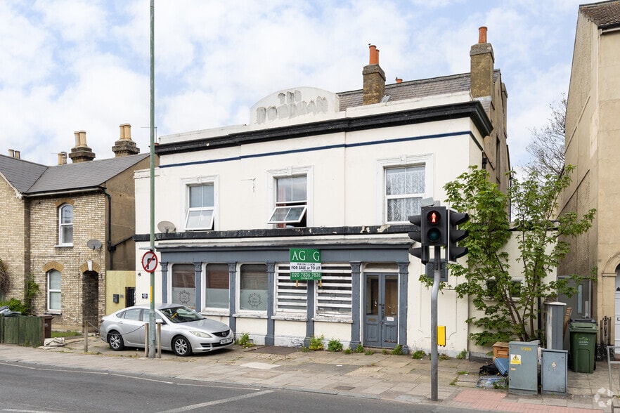 106 East Hl, Dartford for sale - Building Photo - Image 2 of 2