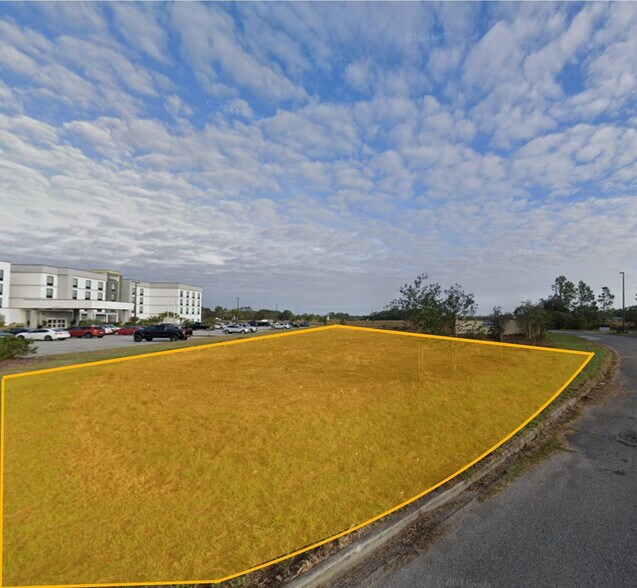 575 Millennium blvd, Brunswick, GA à vendre - Photo du bâtiment - Image 2 de 3