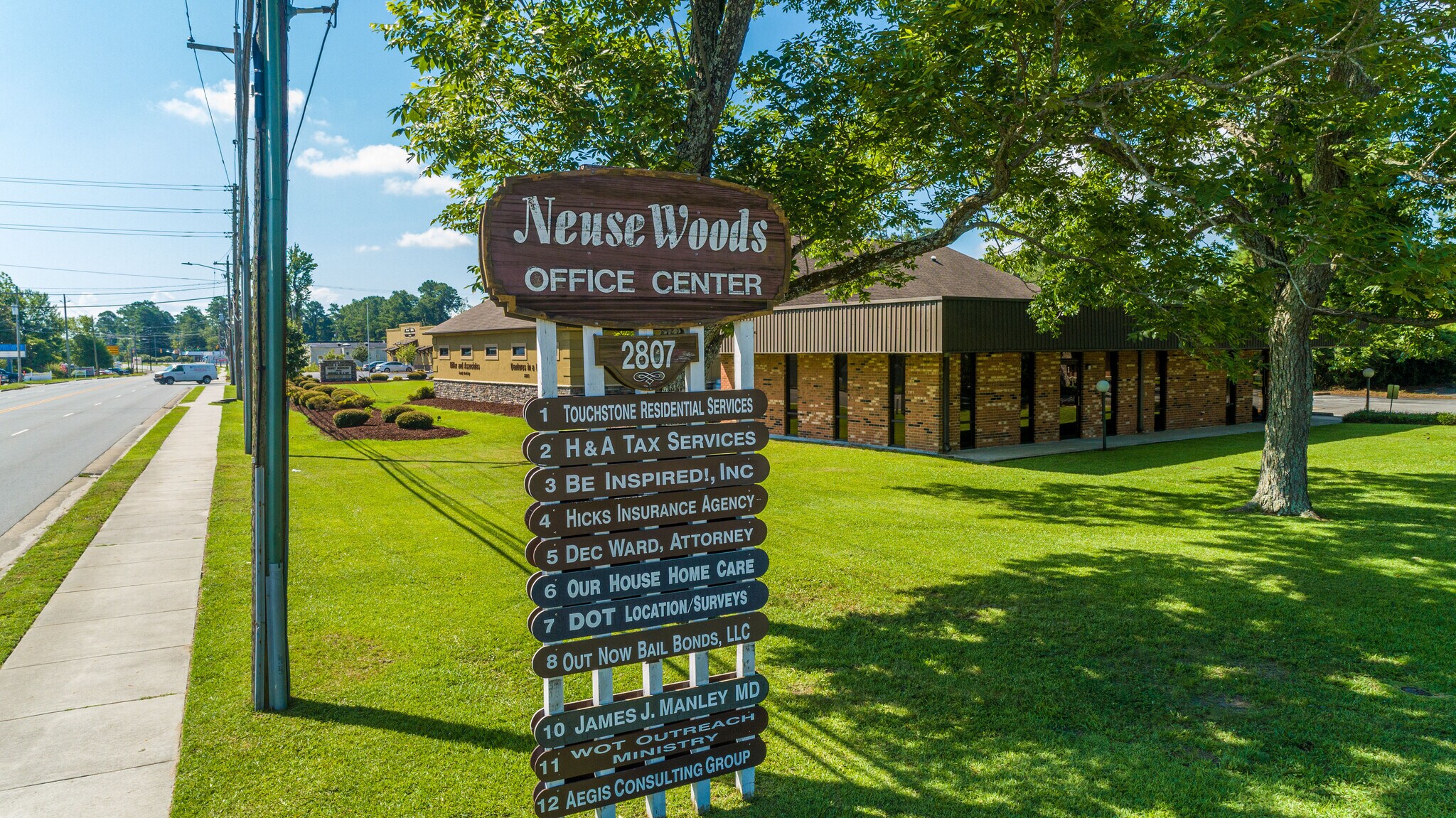 2807 Neuse Blvd, New Bern, NC à louer Photo principale- Image 1 de 4