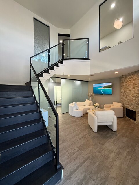 207 W Alameda Ave, Burbank, CA 91502 - Unit 203 -  - Interior Photo - Image 1 of 23