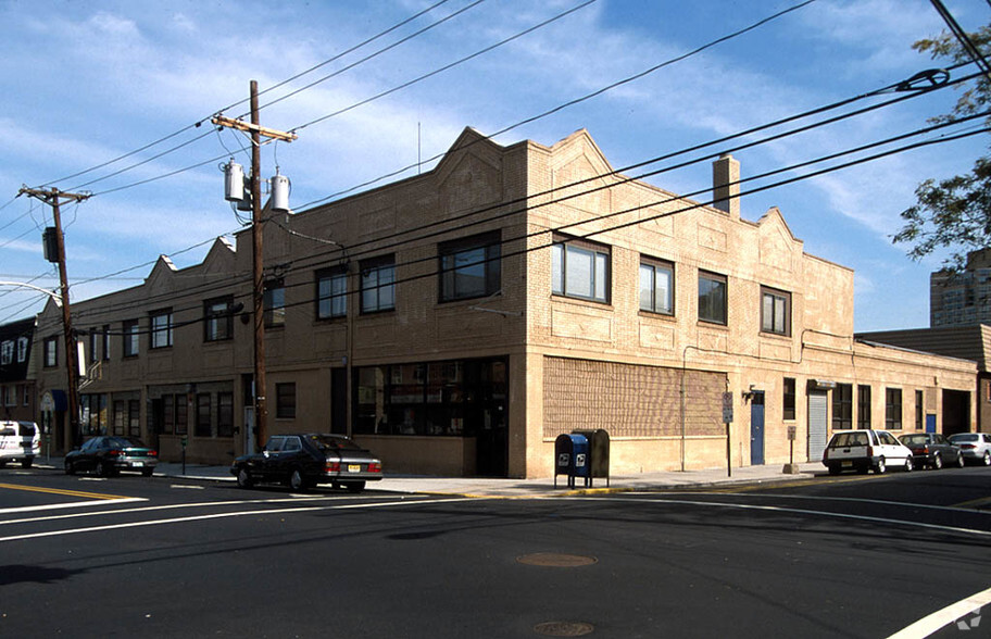 6900 Park Ave, Guttenberg, NJ for lease - Building Photo - Image 2 of 4