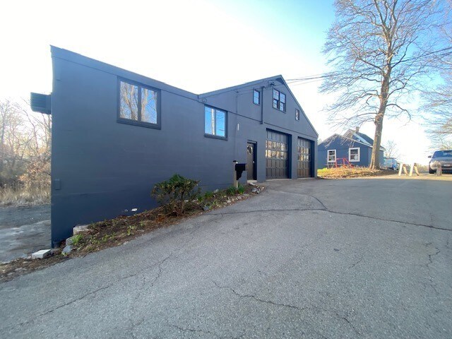 81 Hawthorne St, East Weymouth, MA à vendre - Photo du bâtiment - Image 1 de 9