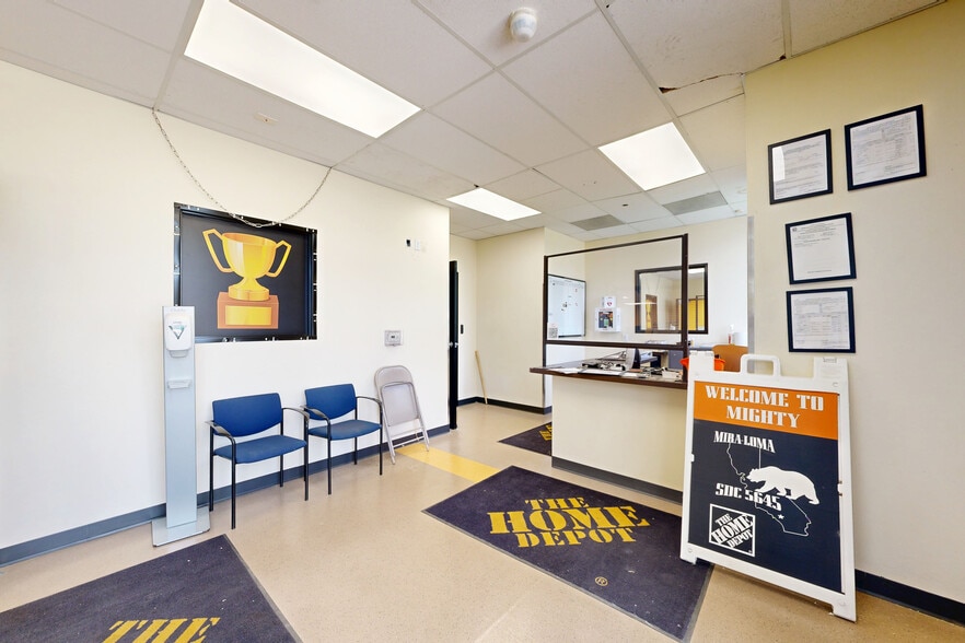 11650 Venture Dr, Jurupa Valley, CA for lease - Matterport 3D Scan - Image 3 of 12