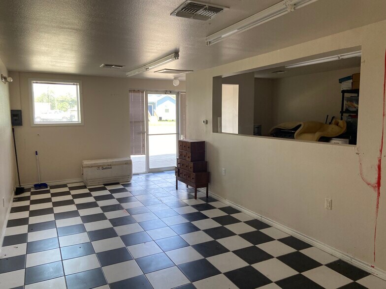 114 Ave C, Gregory, TX à louer - Photo du bâtiment - Image 3 de 9
