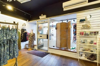 11 Hall St, Carmarthen for lease Interior Photo- Image 1 of 6