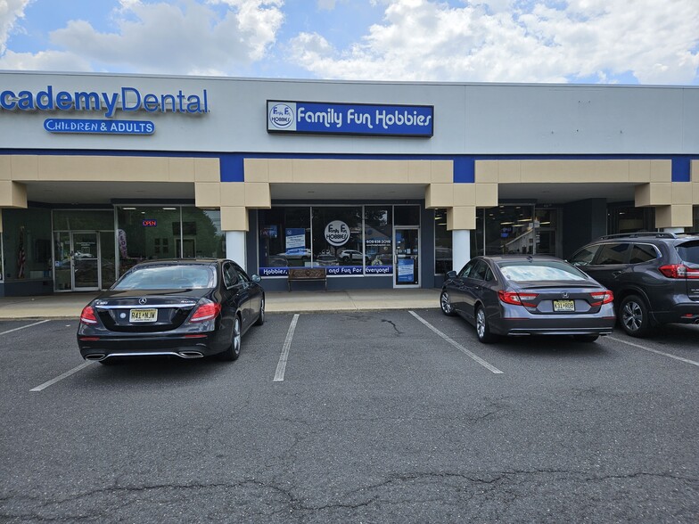 731 Route 33, Hamilton, NJ for sale - Building Photo - Image 1 of 1