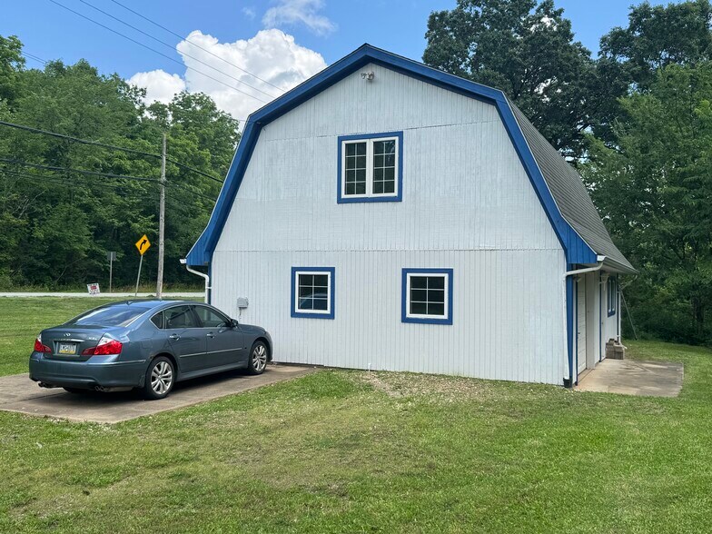 645 US-30 Rt, Clinton, PA à vendre - Photo du bâtiment - Image 3 de 12