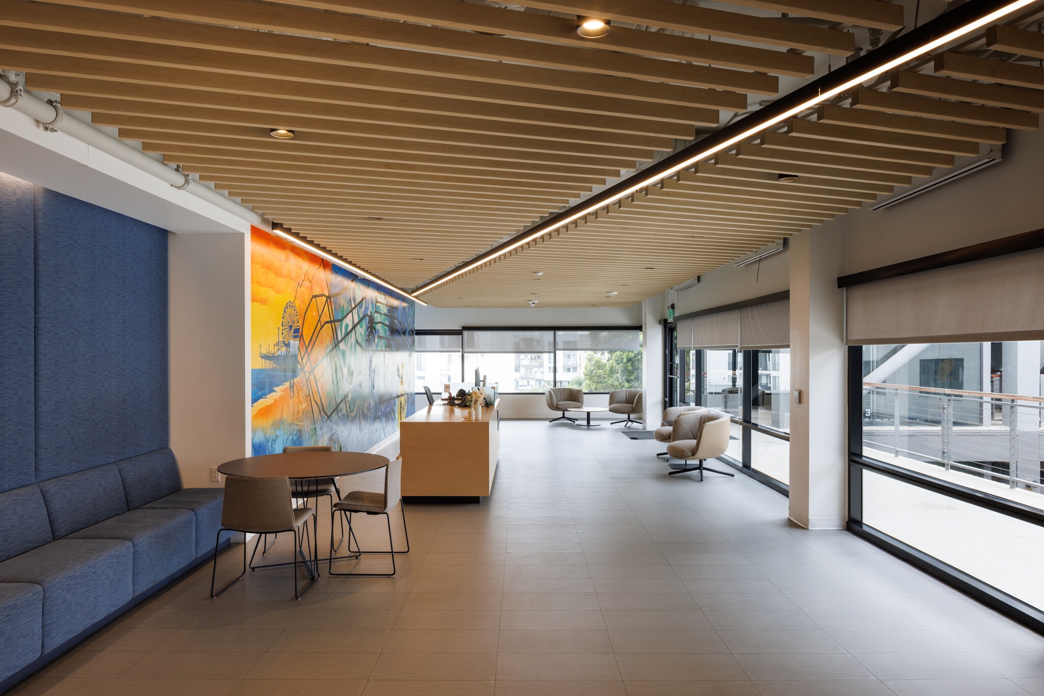 1437 7th St, Santa Monica, CA for lease Interior Photo- Image 1 of 7