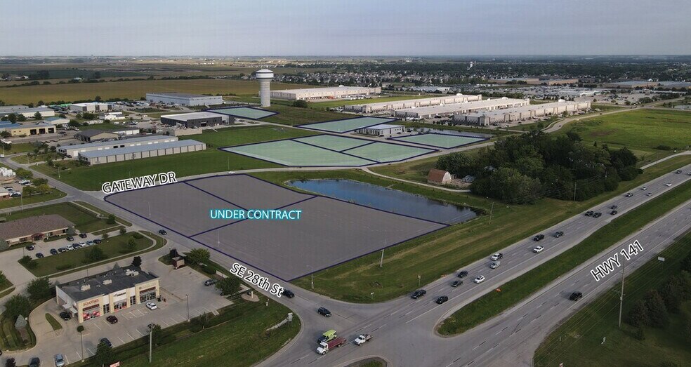 SE 25th St, Grimes, IA à vendre - Photo du bâtiment - Image 2 de 6