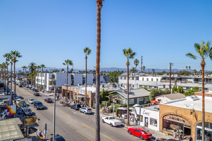 Abbot Kinney Blvd, Venice, CA for lease - Other - Image 3 of 38