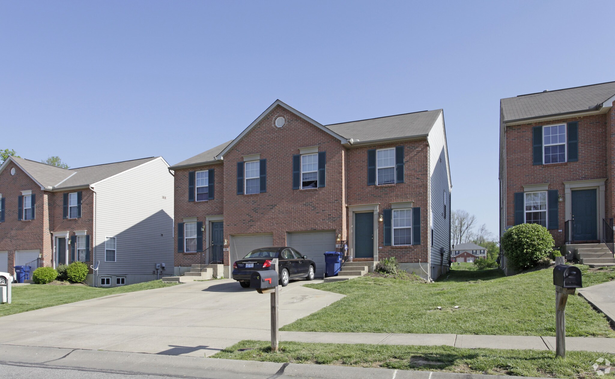 3-69 Deer Haven Ct, Florence, KY à vendre Photo du bâtiment- Image 1 de 1