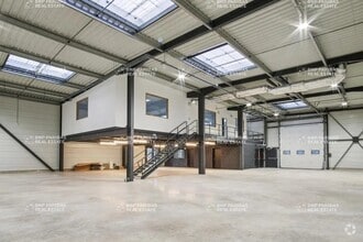 Flex in Vaires-sur-Marne for lease Interior Photo- Image 2 of 7