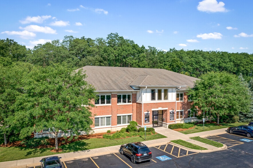 2455 Dean St, St Charles, IL for sale - Building Photo - Image 2 of 27