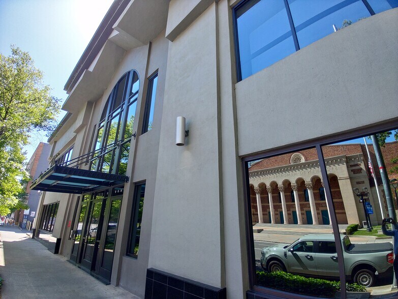 1510 J St, Sacramento, CA for lease - Building Photo - Image 1 of 8