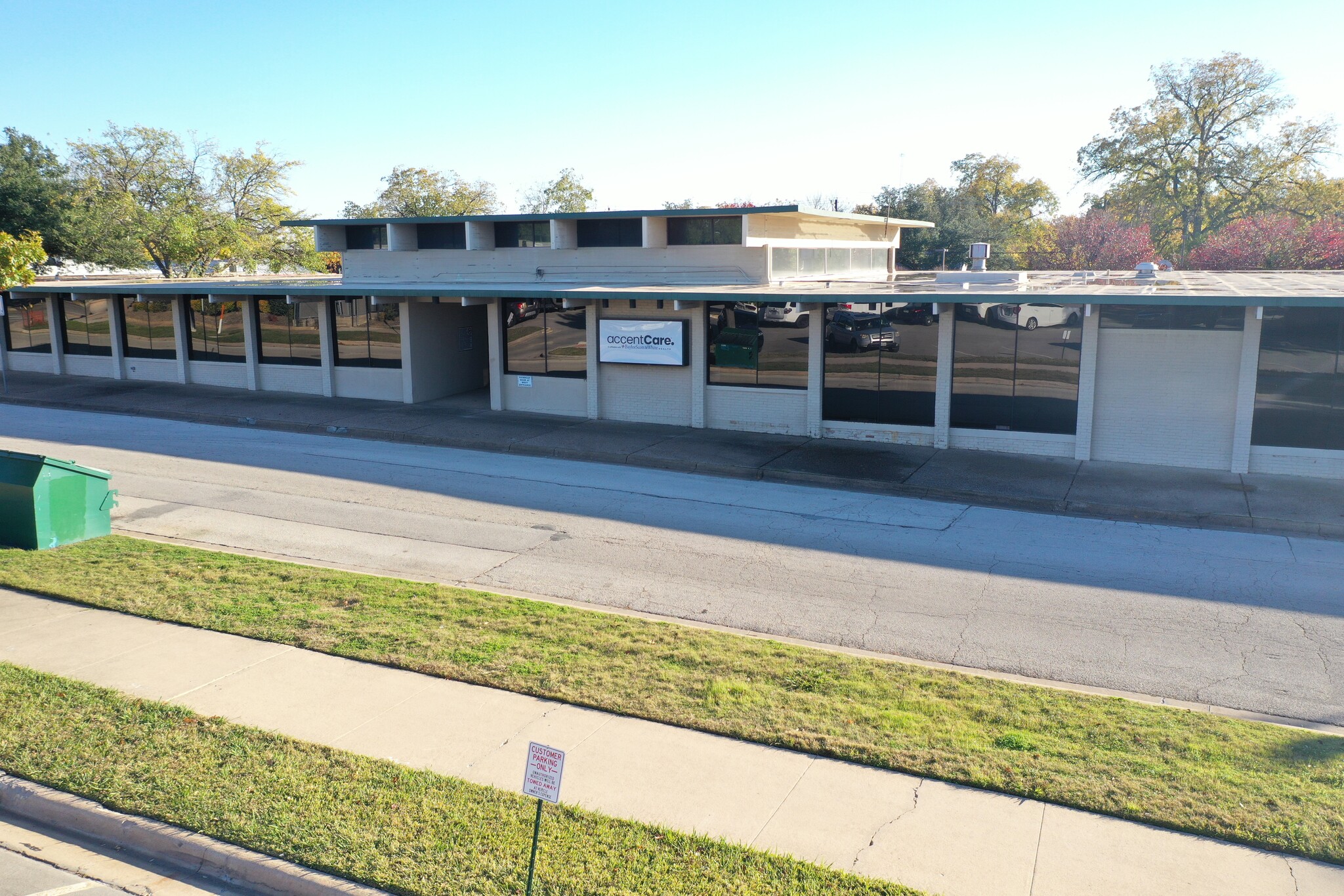 225 W Mulberry St, Denton, TX for sale Building Photo- Image 1 of 1