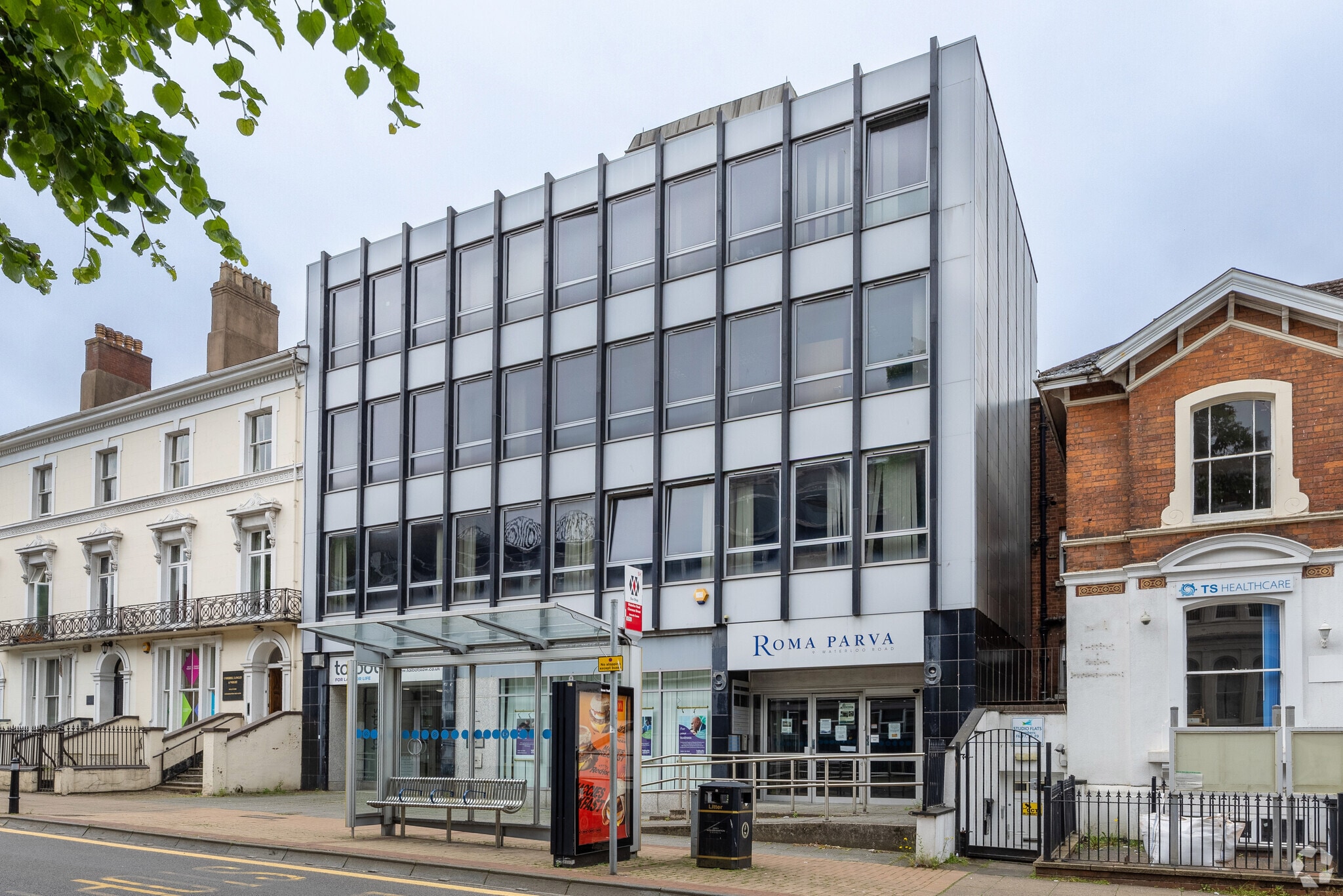 9 Waterloo Rd, Wolverhampton for lease Primary Photo- Image 1 of 3