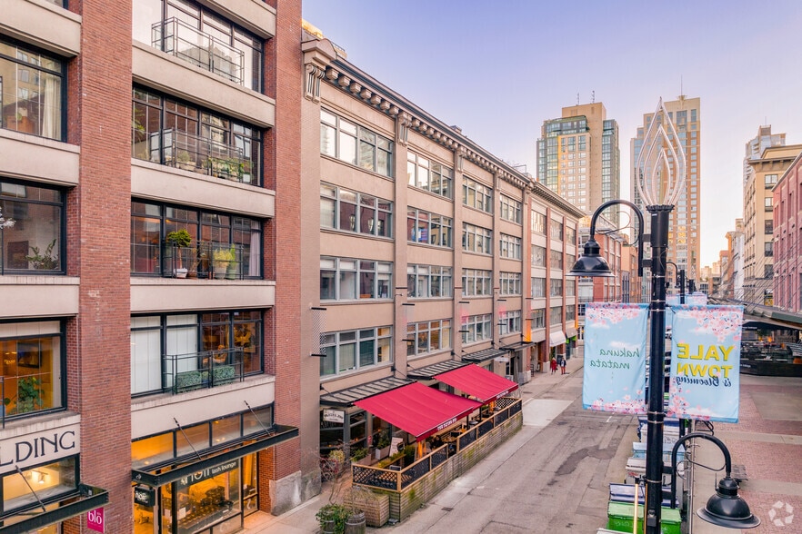 1168 Hamilton St, Vancouver, BC for lease - Building Photo - Image 2 of 7