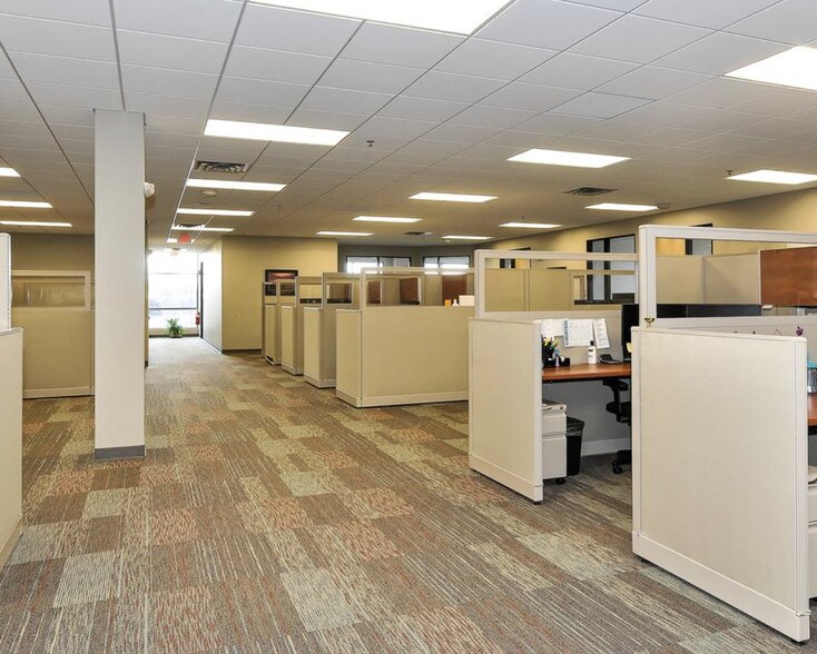 9000 Quantrelle Ave NE, Otsego, MN à louer - Photo intérieure - Image 3 de 41