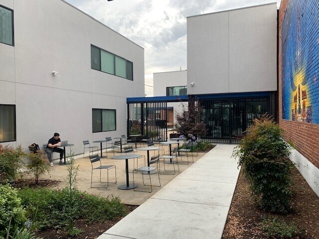 1926 Park St, Alameda, CA à louer Photo principale- Image 1 de 14