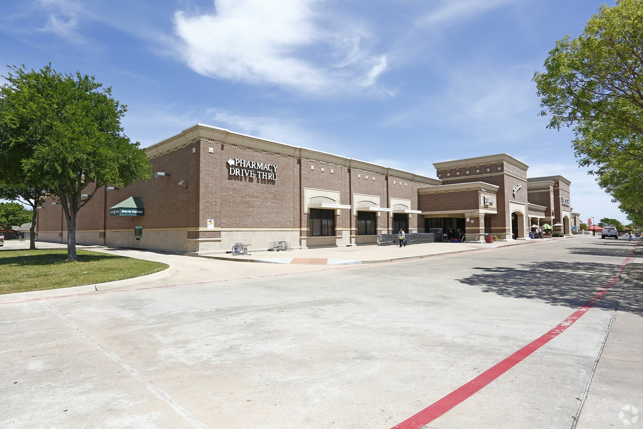 3939 Frankford Rd, Dallas, TX for lease Building Photo- Image 1 of 9