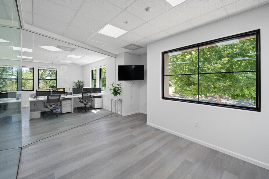 1075 Rossi Rd, Templeton, CA à louer - Photo du bâtiment - Image 2 de 21