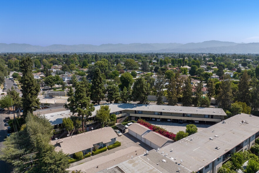 5934 Buffalo Ave, Van Nuys, CA for sale - Building Photo - Image 2 of 40
