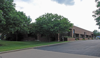 Corporate Commerce Center of Burr Ridge - Entrepôt