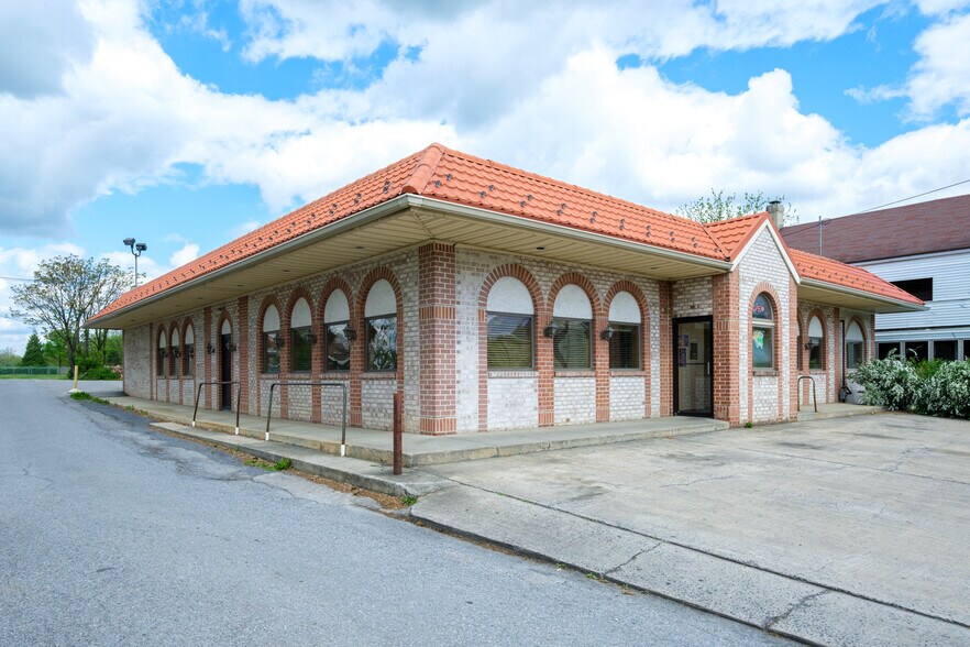 679 S Main St, Chambersburg, PA à vendre - Photo du bâtiment - Image 1 de 9