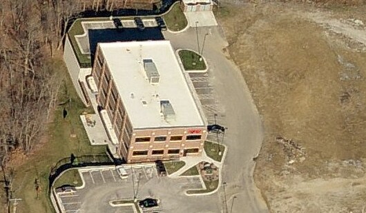 3200 NE 83rd St, Kansas City, MO à louer Photo du bâtiment- Image 1 de 3