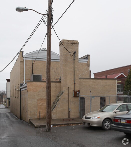 620 Centre St, Freeland, PA à vendre - Photo du bâtiment - Image 2 de 2