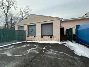 3570 State Route 27, Kendall Park, NJ for lease Building Photo- Image 1 of 7