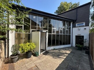 More details for 34A High St, Thames Ditton - Office for Sale