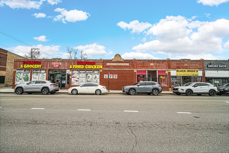 5600-5612 W Division St, Chicago, IL for sale - Primary Photo - Image 1 of 32