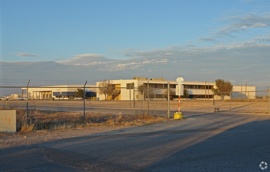 1214 Gas Plant Rd, San Angelo, TX à vendre - Photo du bâtiment - Image 3 de 18