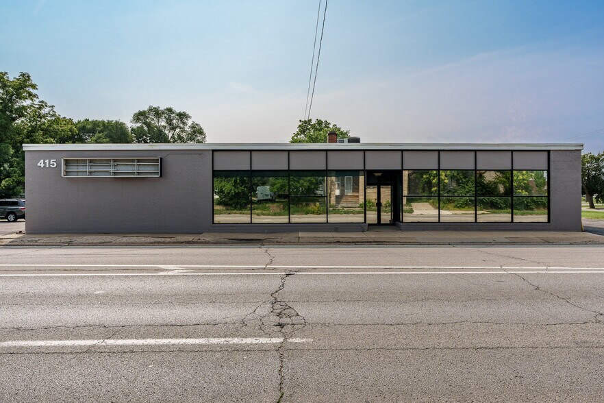 415 N 3rd St, Rockford, IL à vendre - Photo du bâtiment - Image 2 de 59