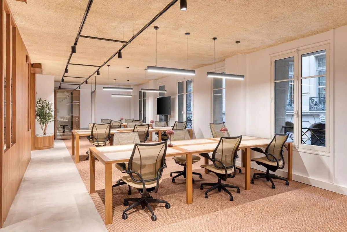 18-20 Place De La Madeleine, Paris à louer Photo intérieure- Image 1 de 5