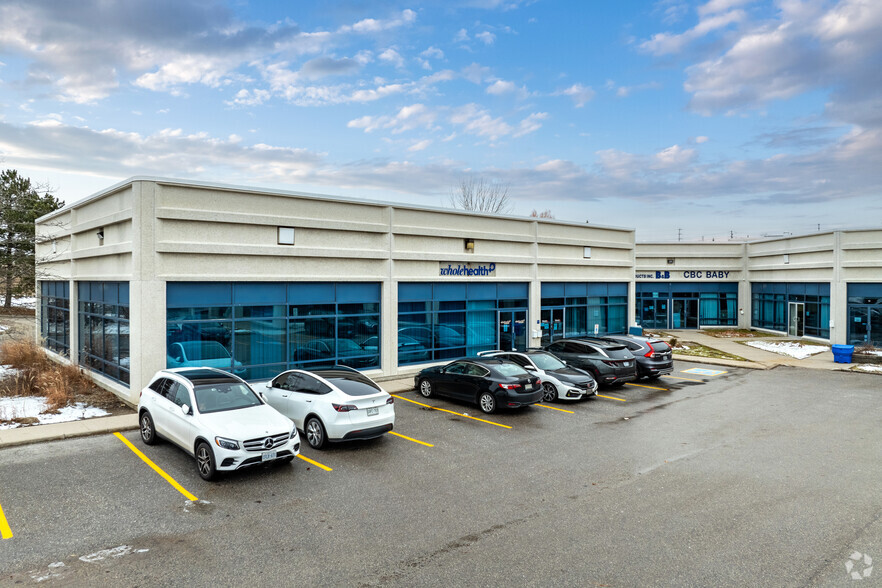 85 Citizen Ct, Markham, ON for lease - Primary Photo - Image 1 of 2