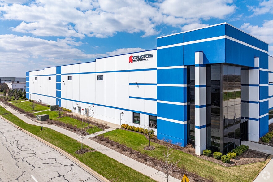 1810 E Fabyan Pky, Batavia, IL à louer - Photo du bâtiment - Image 2 de 5