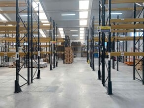 Industriel dans Valdeolmos-Alalpardo, Madrid à vendre Photo intérieure- Image 2 de 9