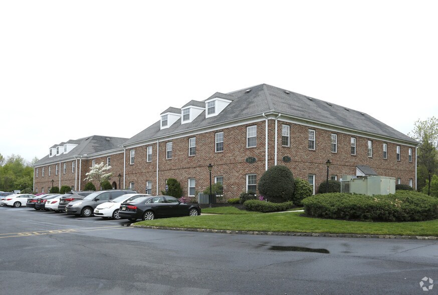 167 Avenue at the Commons, Shrewsbury, NJ for lease - Primary Photo - Image 1 of 2