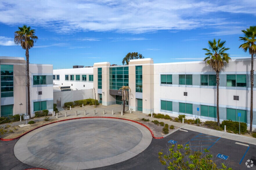 5732 Pacific Center Blvd, San Diego, CA à vendre - Photo du bâtiment - Image 3 de 5